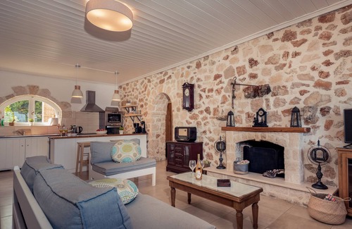 Skinaria Villa | Calypso stunning Seaview villa!