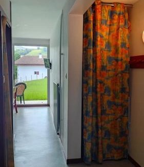 Souraide Apartment | Cambo les Bains Piscine Vue Montagnes