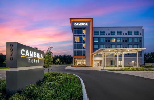 Tampa Hotel | Cambria Hotel Tampa-Brandon