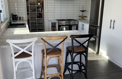 Cambridge House | Cambridge Cottage - the perfect, pet friendly location!