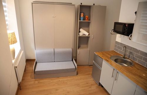 Kentish Town Apartment | Camden Cosy Studio