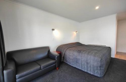 Invercargill House | Camden Court Studio