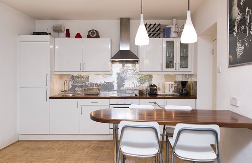 Camden Town Apartment | *CAMDEN LOCK COOL - SIMPLY STUNNING!*
