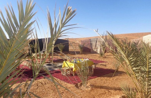 Merzouga Cabin | Camel trek bivouac in Merzouga