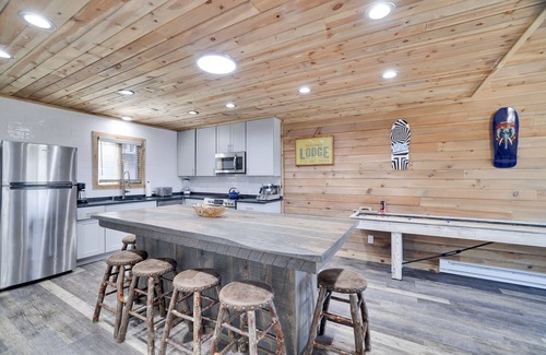 Village at Camelback House | Camelback Cabin 8 Poconos