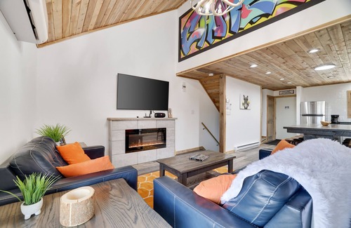 Village at Camelback House | Camelback Cabin 8 Poconos