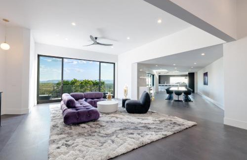 Copeland Hill House | Camelback Mountain Mansion - Micro-resort, Views, Golf, Heated Pool, Game Room
