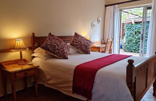 Universitas House | Camelia Guest House