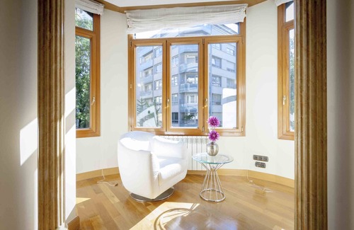 San Sebastian Centro Apartment | Camelot | The Rentals Collection