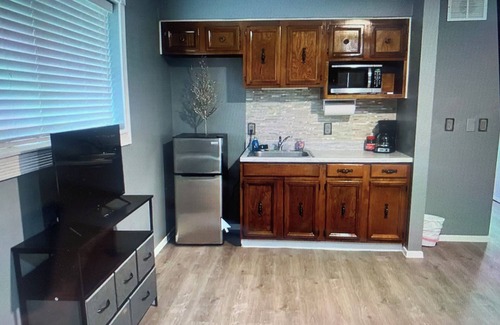 Harlingen Apartment | Camelot Village LLC
