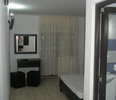 Costinesti House | Camere de inchiriat Sandra