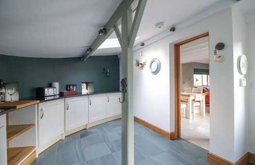 Stainburn Cottage | CAMERTON HALL COTTAGE, pet friendly, with open fire in Cockermouth