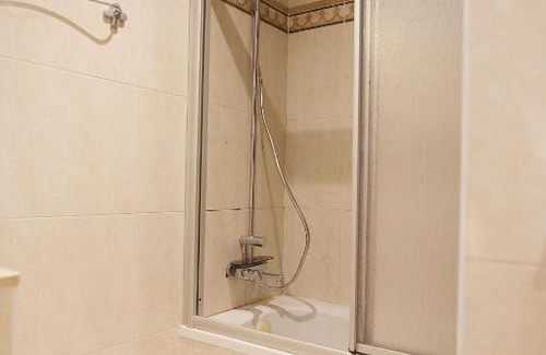 Aviles Apartment | CAMINODEHEROS