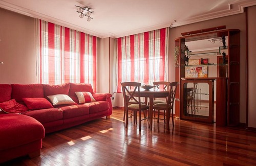 Aviles Apartment | CAMINODEHEROS