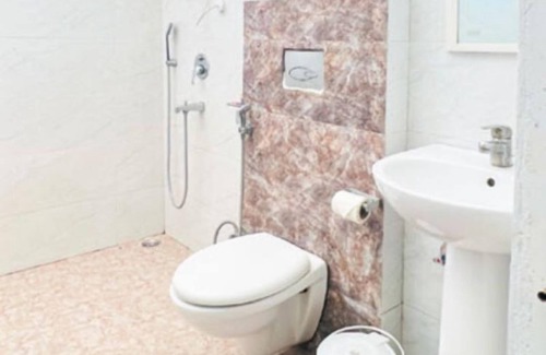 Paliyal Gaon Hotel | Camp Aquaforest