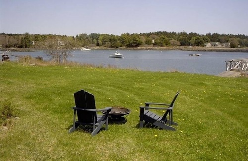 Harpswell Cottage | 'Camp Card Cove' the Way Life Should Be
