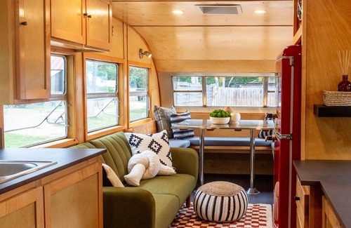 Comfort Bed & Breakfast | Camp Comfort