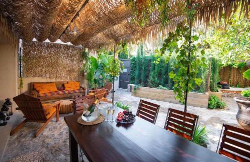 Soller House | Camp de sa mar