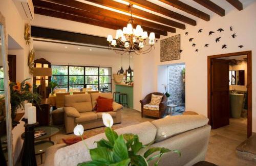 Soller House | Camp de sa mar