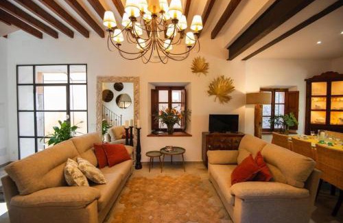 Soller House | Camp de sa mar