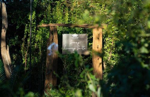 Addo Cabin | Camp Figtree by The Oyster Collection