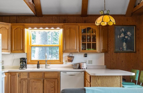 Shawano Cabin | Camp Lee on Quiet Nature Lake