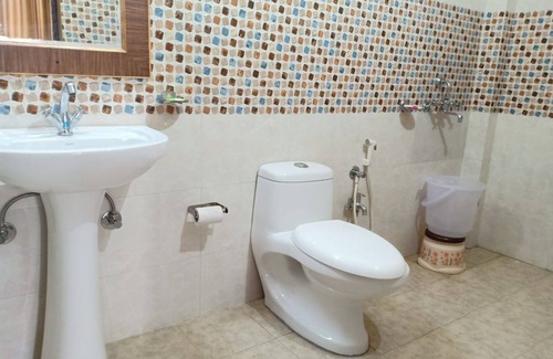 Pangot Hotel | Camp Mehi Nature Resort