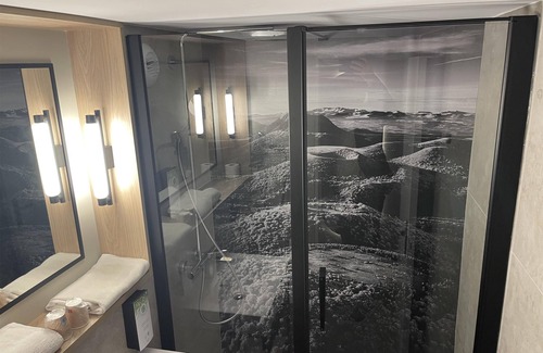 Riom Hotel | Campanile Clermont Ferrand Nord- Riom