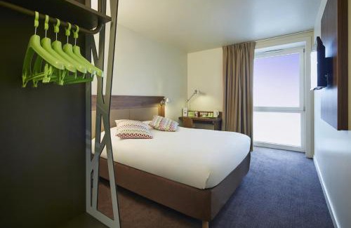 Gif-sur-Yvette Hotel | Campanile Paris Sud Saclay- Gif sur yvette