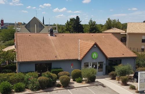 Salon-de-Provence Hotel | Campanile Salon-De-Provence