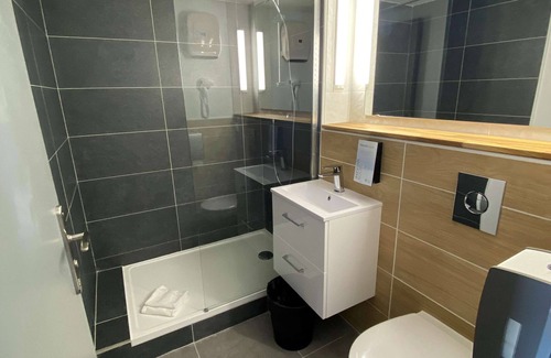 Bagneux Hotel | Campanile Saumur