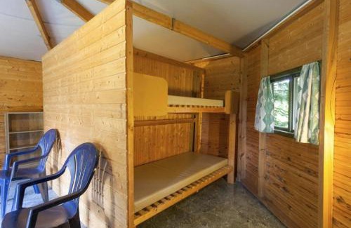 Januv Dul Ski Chalet | Camping 2000 - Kampeerhut