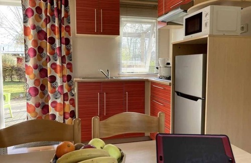 Montpon-Menesterol House | Camping 3 étoiles - Piscine - ccbb0ie