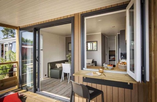 Pont-Scorff House | Camping 3 étoiles - Piscine - efcgad