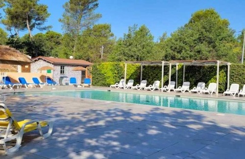 Peynier House | Camping 3 étoiles - Piscine - ccbbhgi