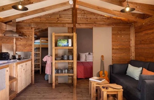 Saint-Jean-de-Monts House | Camping 4 étoiles - Piscine - cbgcb0b