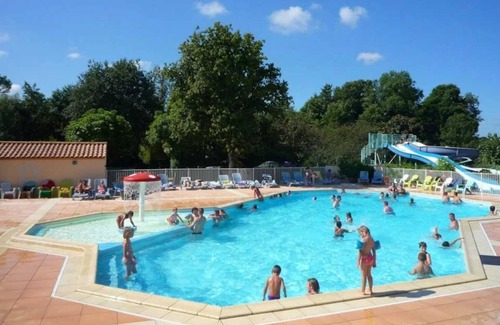 Challans House | Camping 4 étoiles - Parc aquatique - efcia0
