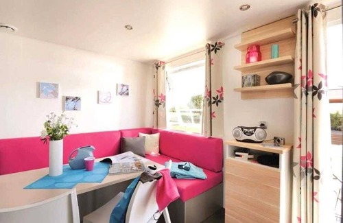 Saumur House | Camping 4 étoiles - Piscine - ccbbgcf