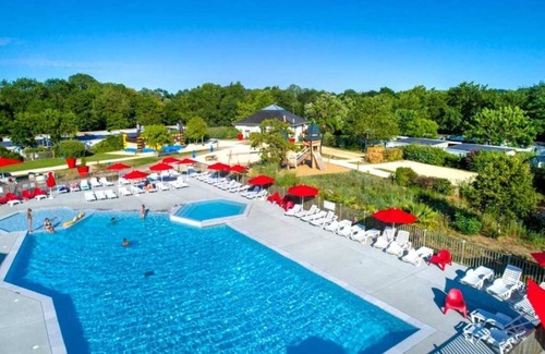 Saumur House | Camping 4 étoiles - Piscine - ccbbgcg