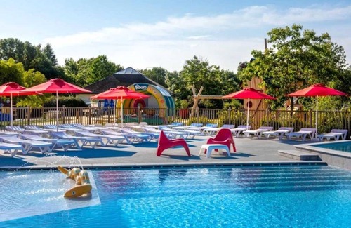 Saumur House | Camping 4 étoiles - Piscine - ccbbgch