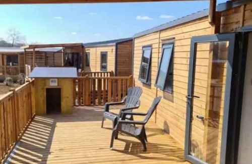 Thegra House | Camping 4 étoiles - Piscine - eed0ei