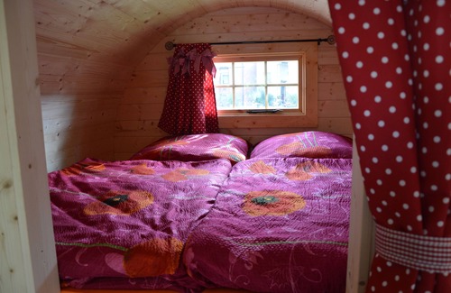 Krostitz Cabin | Camping barrel 2 - idyllic location