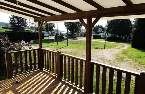 Saint-Bonnet-le-Chateau House | Camping de la Belle Etoile * - Mobilhome Nirvana Great comfort 3 bedrooms terrace 6 people