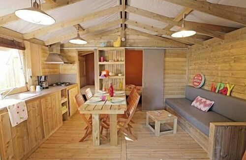 La Plaine-sur-Mer Ski Chalet | Camping Flower La Guichardière* - Cozy Lodge Cabin 3 Rooms 4/6 People
