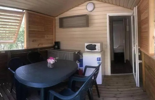 Saint-Jean-Pla-de-Corts House | Camping les Casteillets* - Mobile home Vacanciale 3 rooms 4 people Without Toilets
