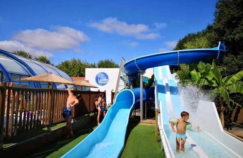 Tregunc House | Camping - Funpass inclus - Piscine - ccaefhb
