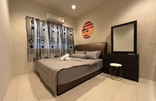Kluang House | Camping Homestay Kluang