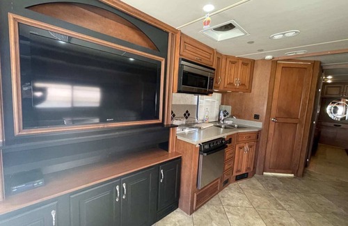 Grambling House | Camping in Grambling-Walking Distance to Campus