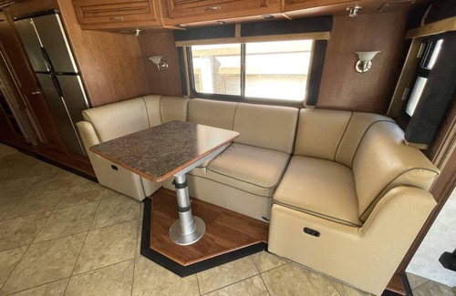 Grambling House | Camping in Grambling-Walking Distance to Campus