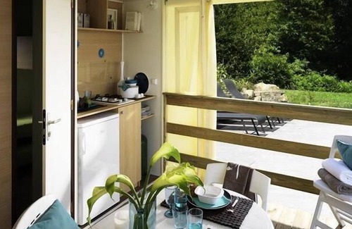 Mervent House | Camping La Joletière *** - Tit-Home 3 Rooms 4 People
